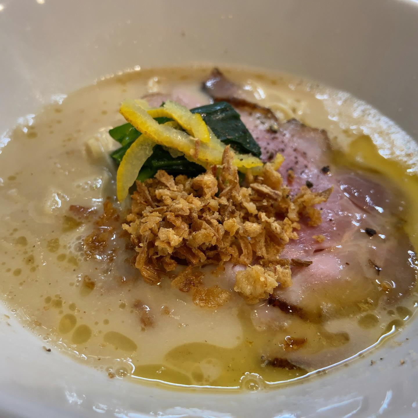 らぁ麺今出川「真鯛白湯らぁめん」の投稿写真 2