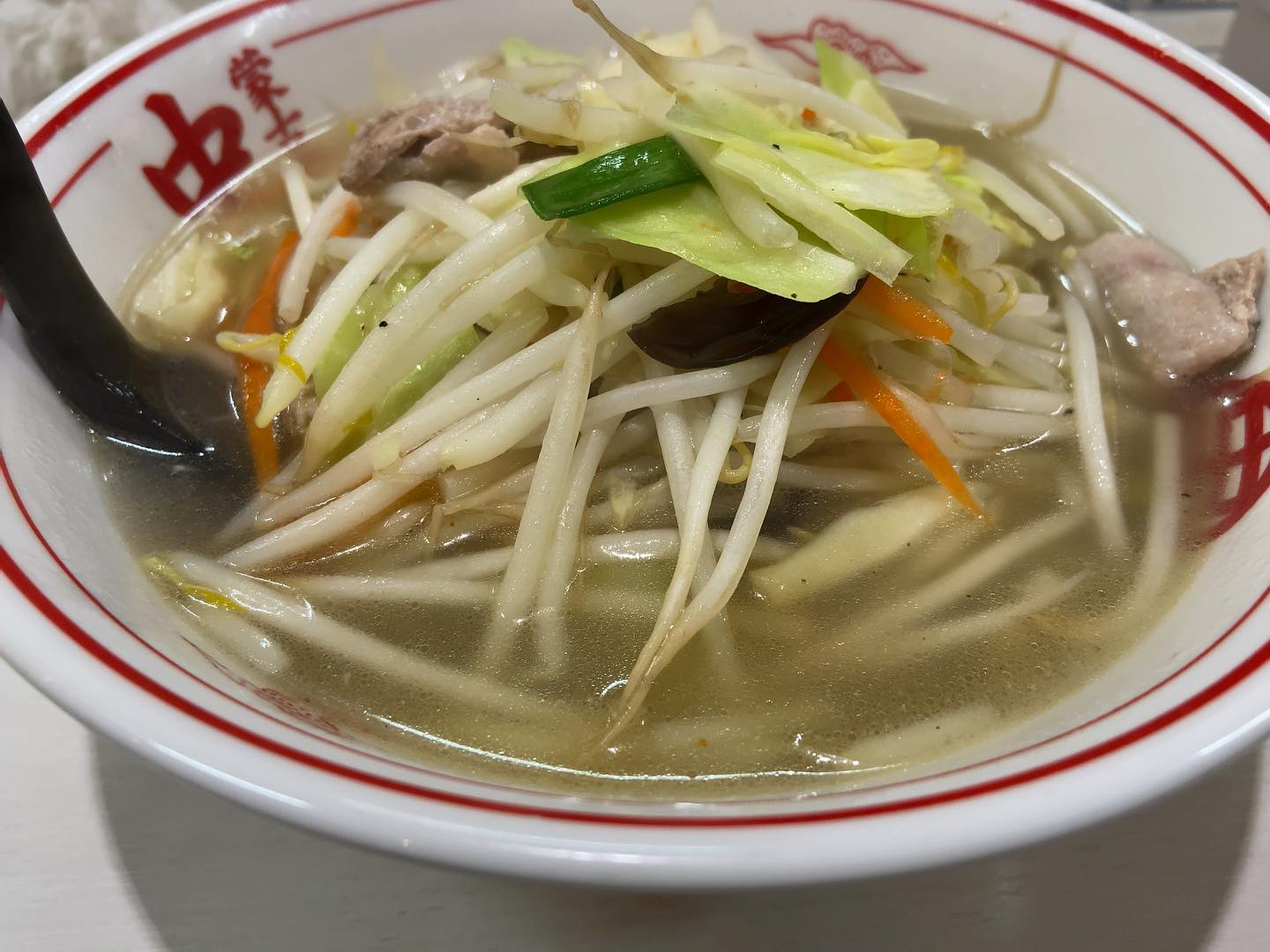蒙古タンメン中本 目黒店「塩タンメン」の投稿写真