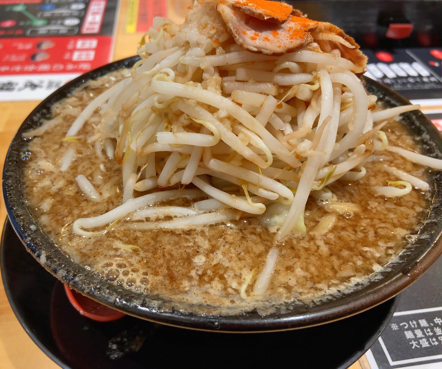 中野屋らーめん THE JIRO 京都駅前店「豚骨らーめん」の投稿写真