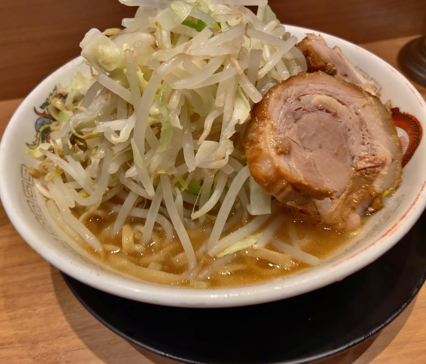 ラーメン豚山 上野店「小ラーメン」の投稿写真