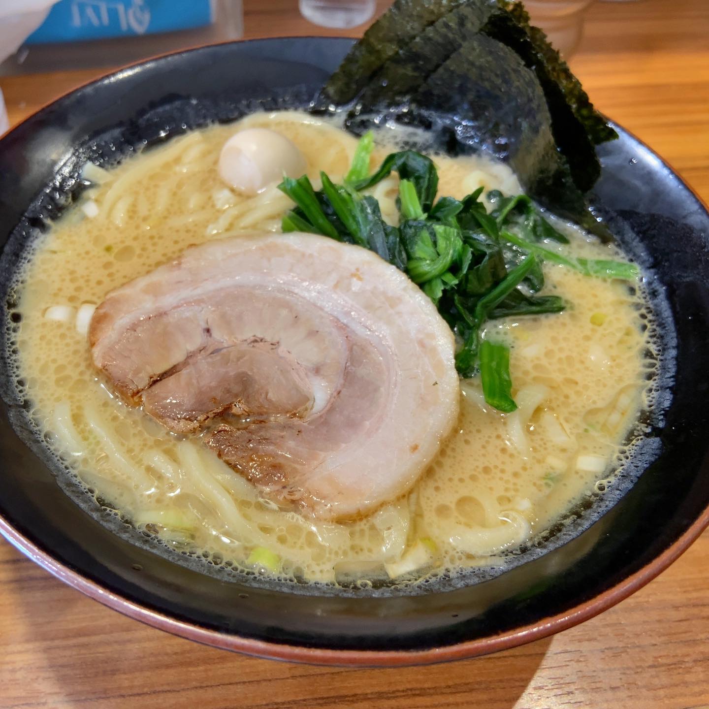 横浜家系ラーメン 壱角家 御徒町店「醤油」の投稿写真