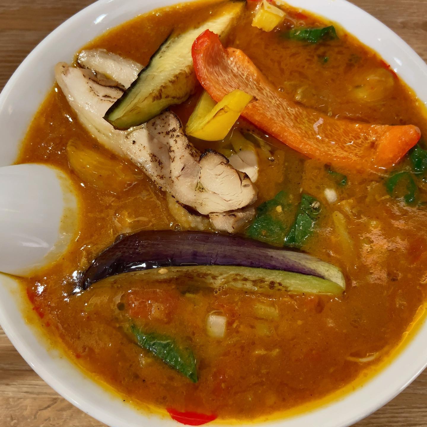 太陽のトマト麺 上野広小路支店「トマトカレー」の投稿写真