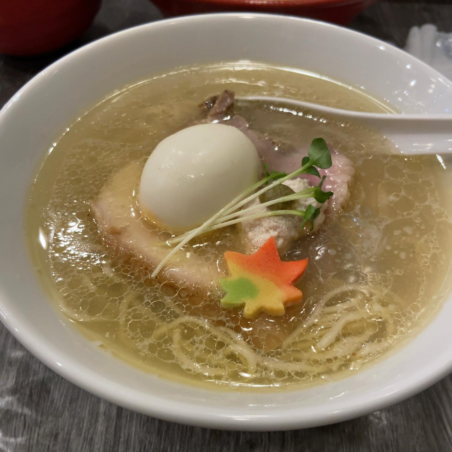 麺酒場 百の輔 上野広小路店「塩らーめん」の投稿写真