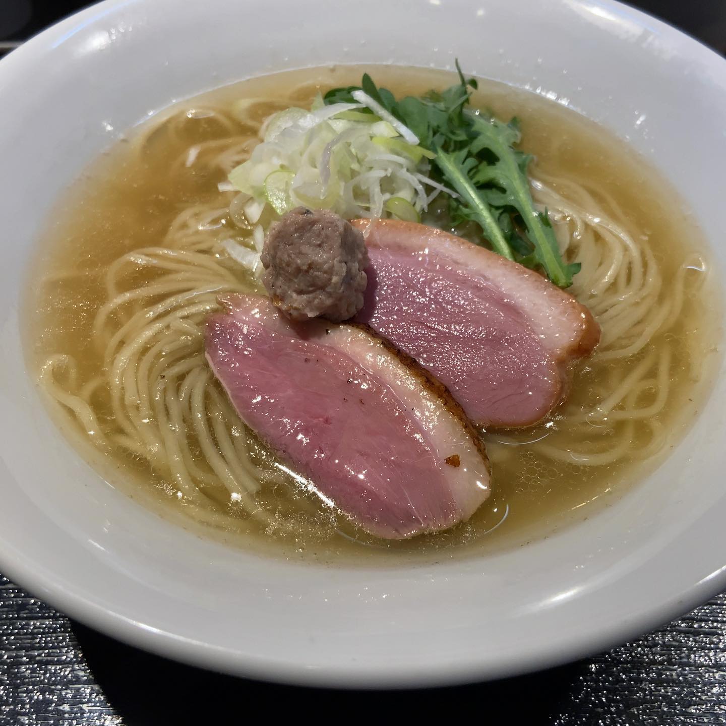 鴨出汁中華蕎麦 麺屋yoshiki「鴨塩 フォアグラ」の投稿写真