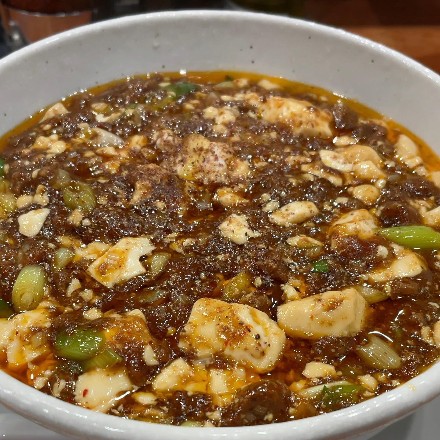 SHIBIRE-NOODLES 蝋燭屋 京橋エドグラン店「麻婆麺」の投稿写真 1