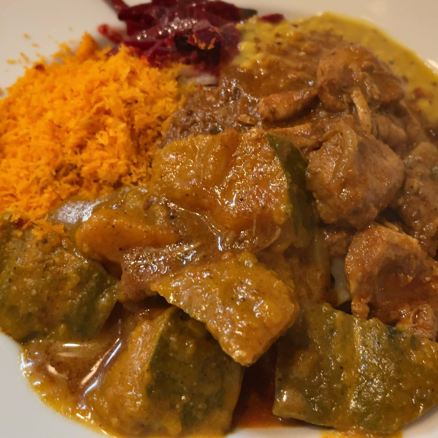 ニコニコまぜ麺&カレー「スリランカカレー麺」の投稿写真 3