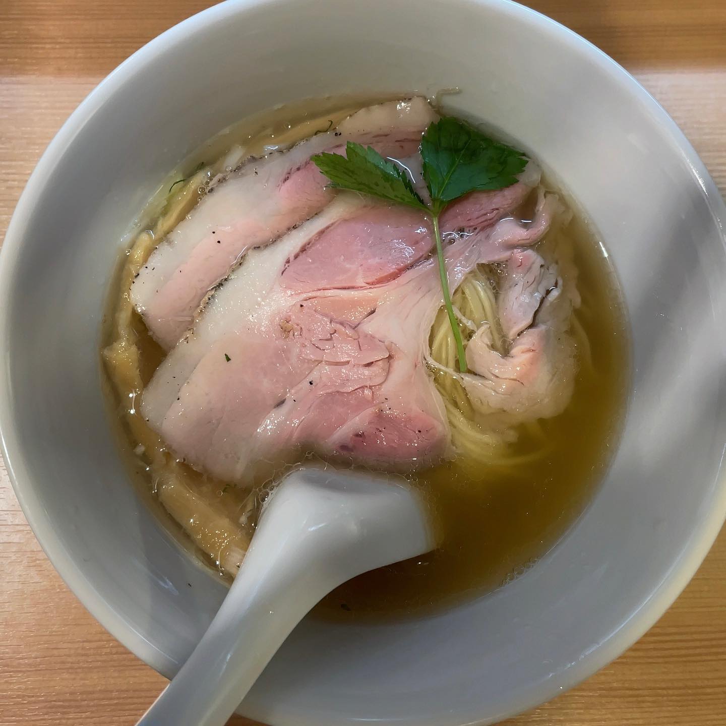 らぁ麺 はやし田 新宿本店「トビウオの塩らーめん」の投稿写真