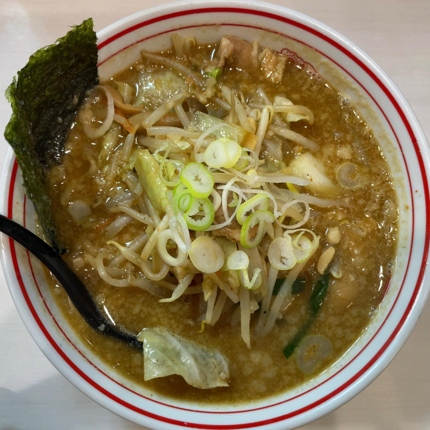 蒙古タンメン中本 御徒町店「魚介豆乳タンメン 3辛」の投稿写真