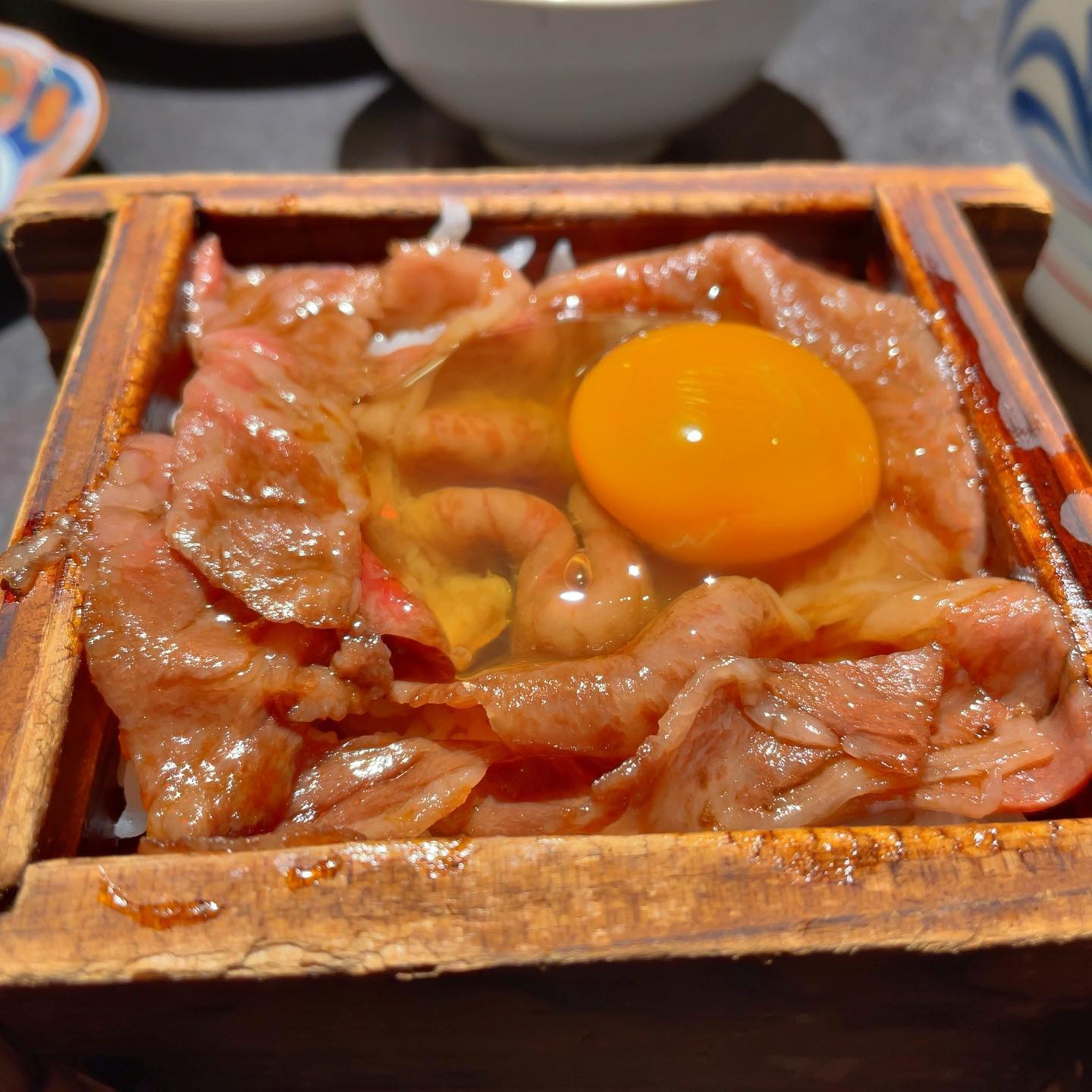 駄目な隣人 新宿店「醤油ラーメン / 黒毛和牛せいろごはん」の投稿写真 3