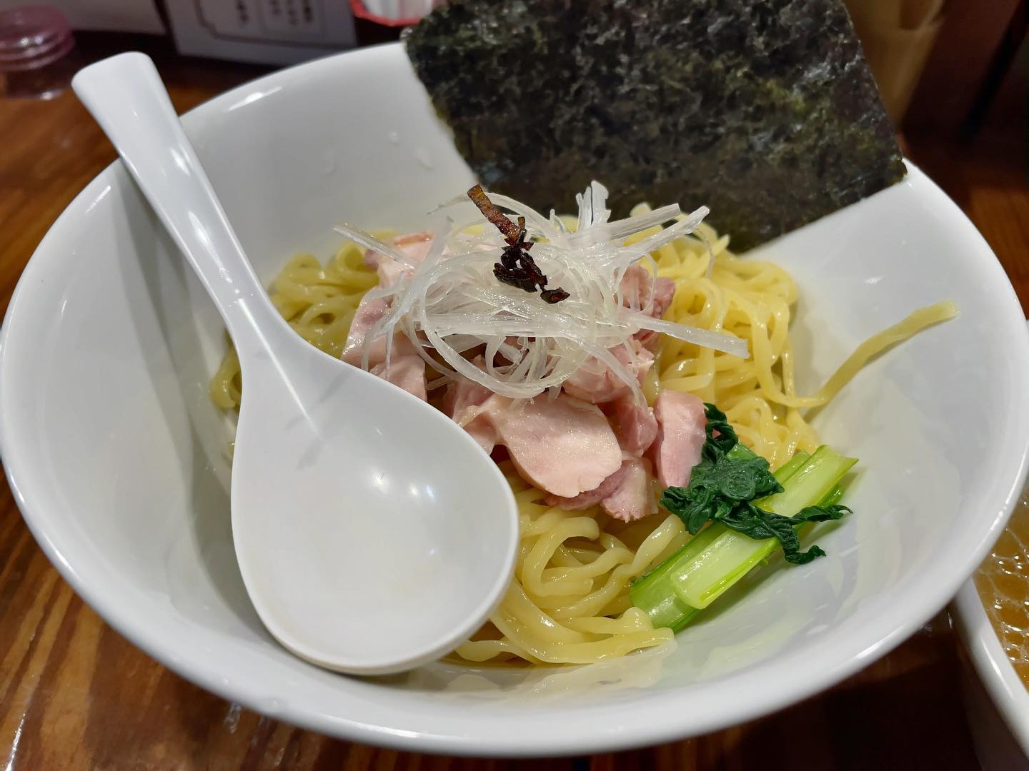 昆布の塩らー麺専門店 MANNISH 蔵前店「昆布の塩つけ麺」の投稿写真 2