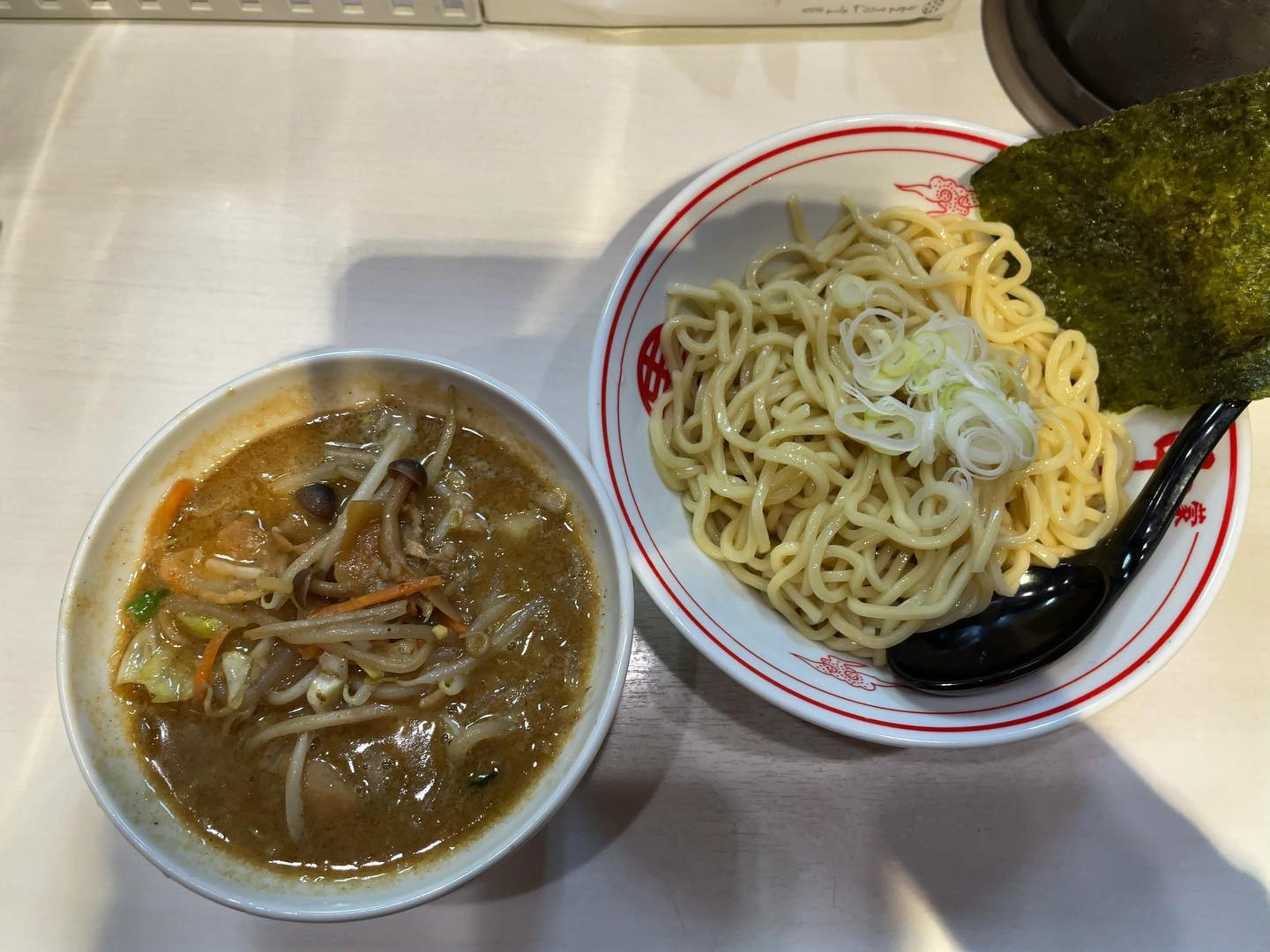 蒙古タンメン中本 御徒町店「冷やし魚介豆乳タンメン」の投稿写真