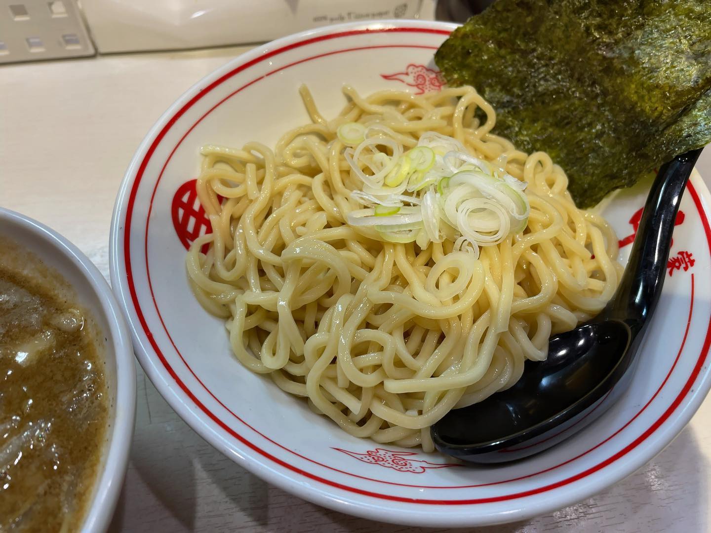 蒙古タンメン中本 御徒町店「冷やし魚介豆乳タンメン」の投稿写真 2