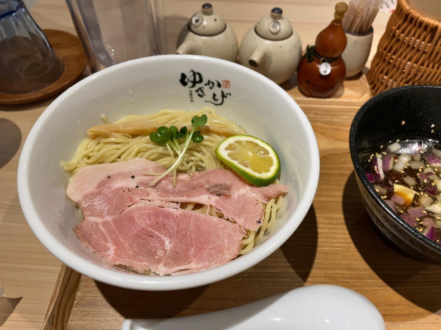 東京鶏白湯ラーメンゆきかげ浅草本店「昆布水鶏つけそば」の投稿写真 2