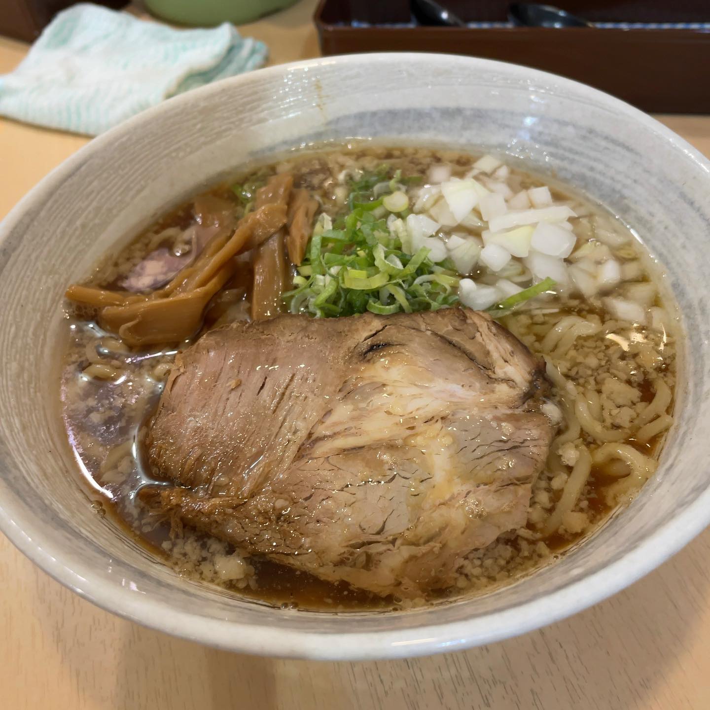 ラーメン影武者はなれ「背脂煮干」の投稿写真 2