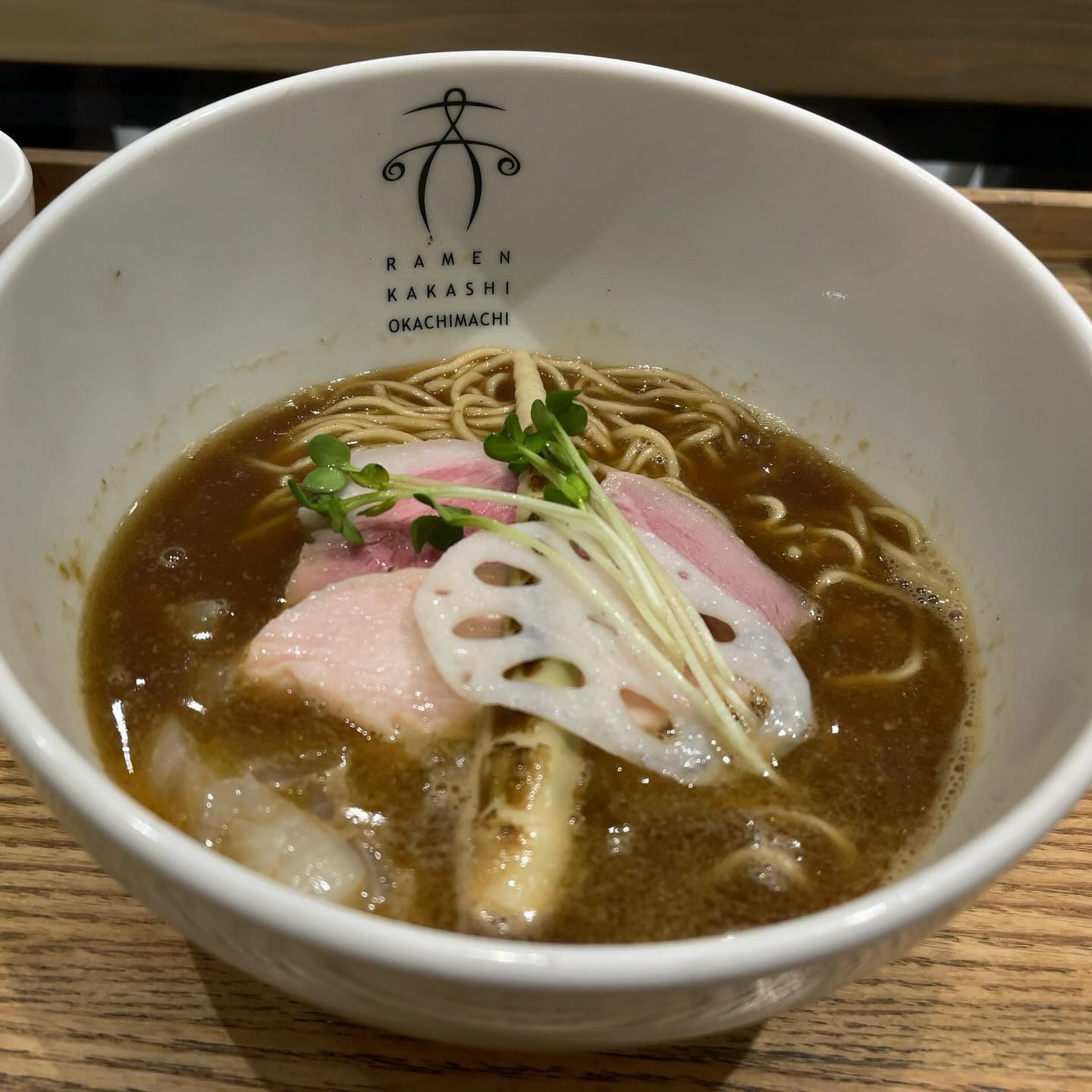 麺 案山子「鶏清湯醤油」の投稿写真 2
