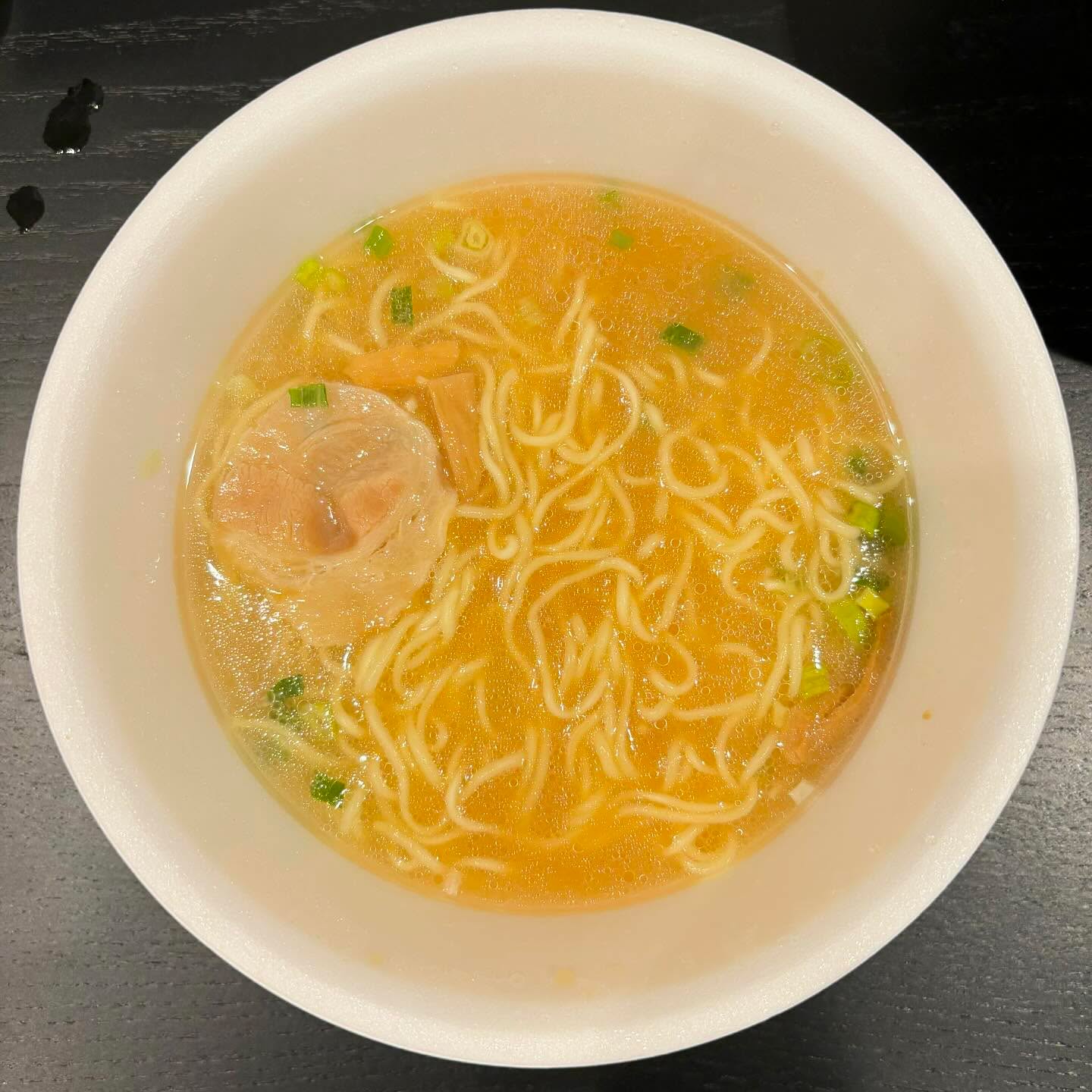 セブンイレブン「中華蕎麦とみ田 純粋豚骨らぁめん」の投稿写真 2