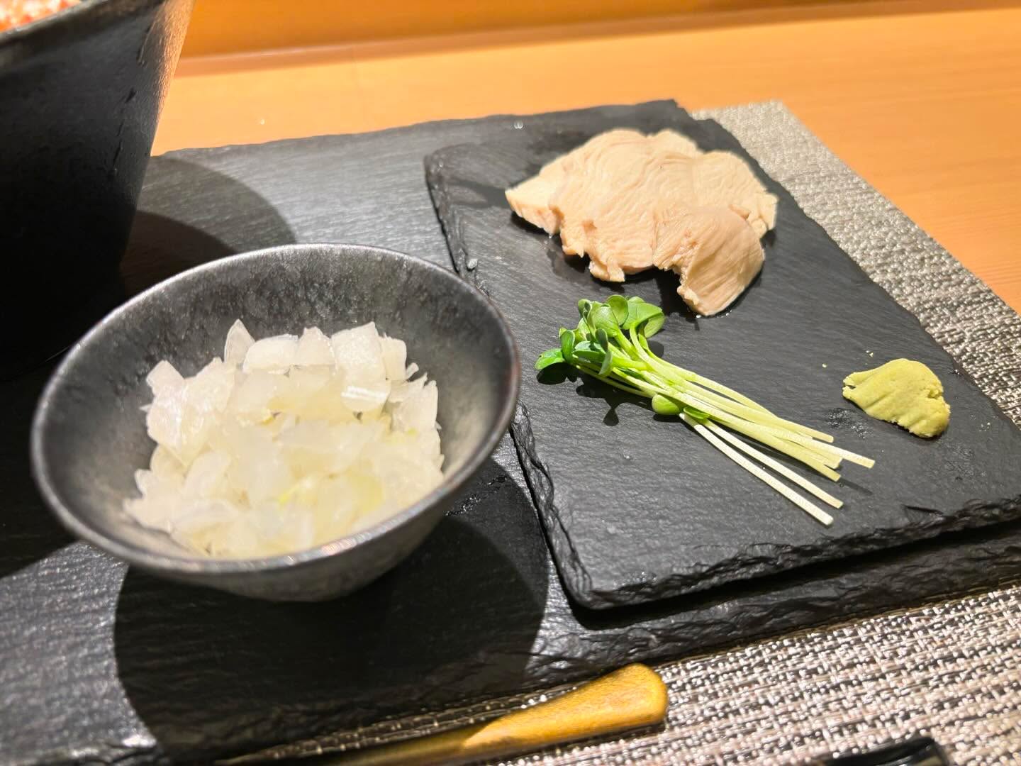 麺屋 二二一（ふじい）「たまごかけ麺 鶏 中」の投稿写真 3