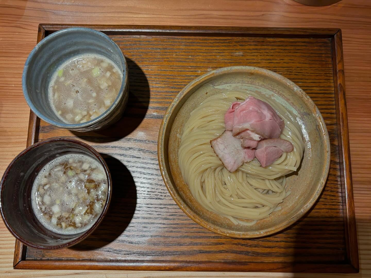 あいだや「つけ汁2種 つけめん にんにく醬油 豚骨魚介」の投稿写真