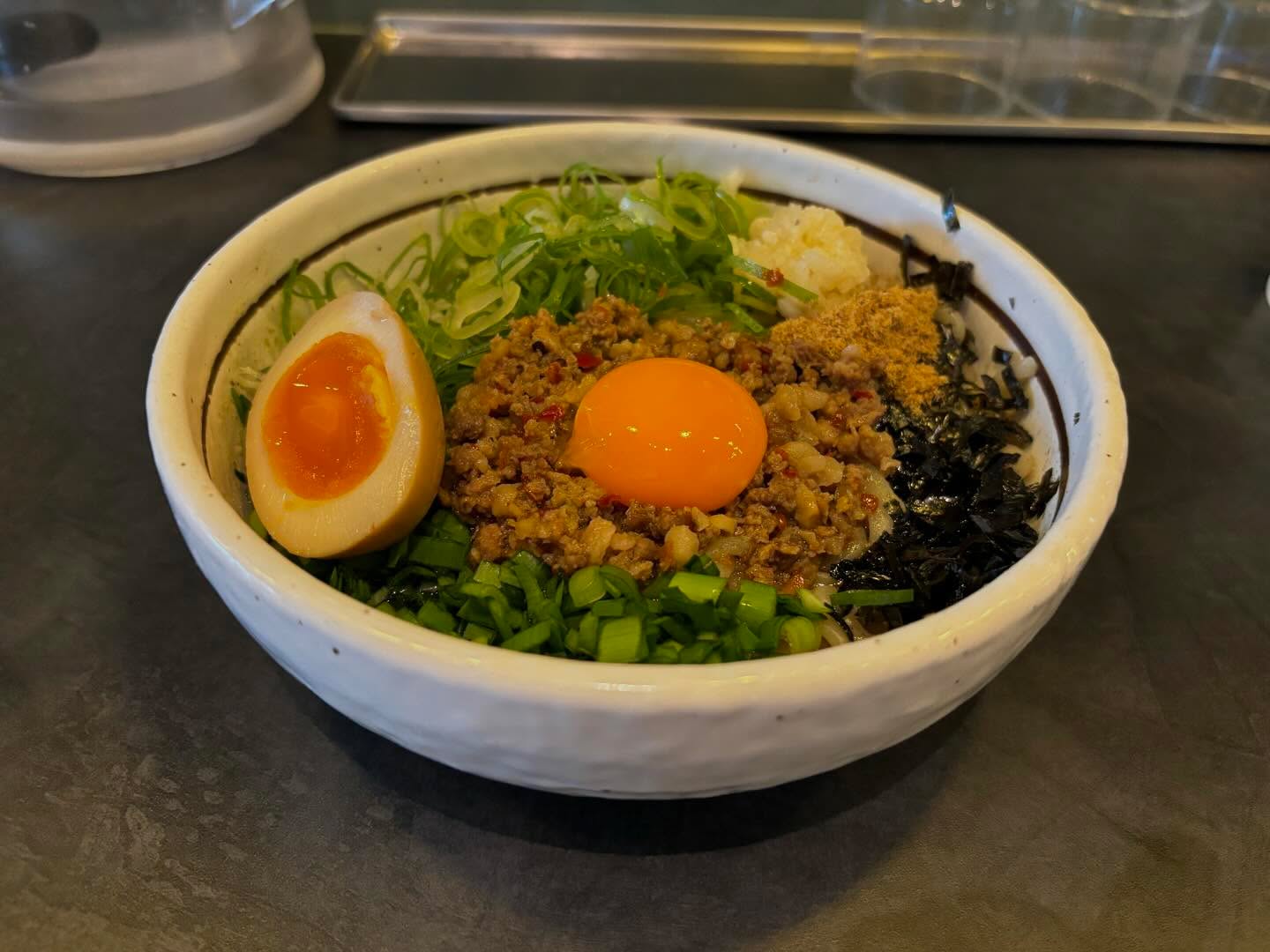 麺屋はるか 秋葉原本店「台湾まぜそば 小 味玉」の投稿写真 2
