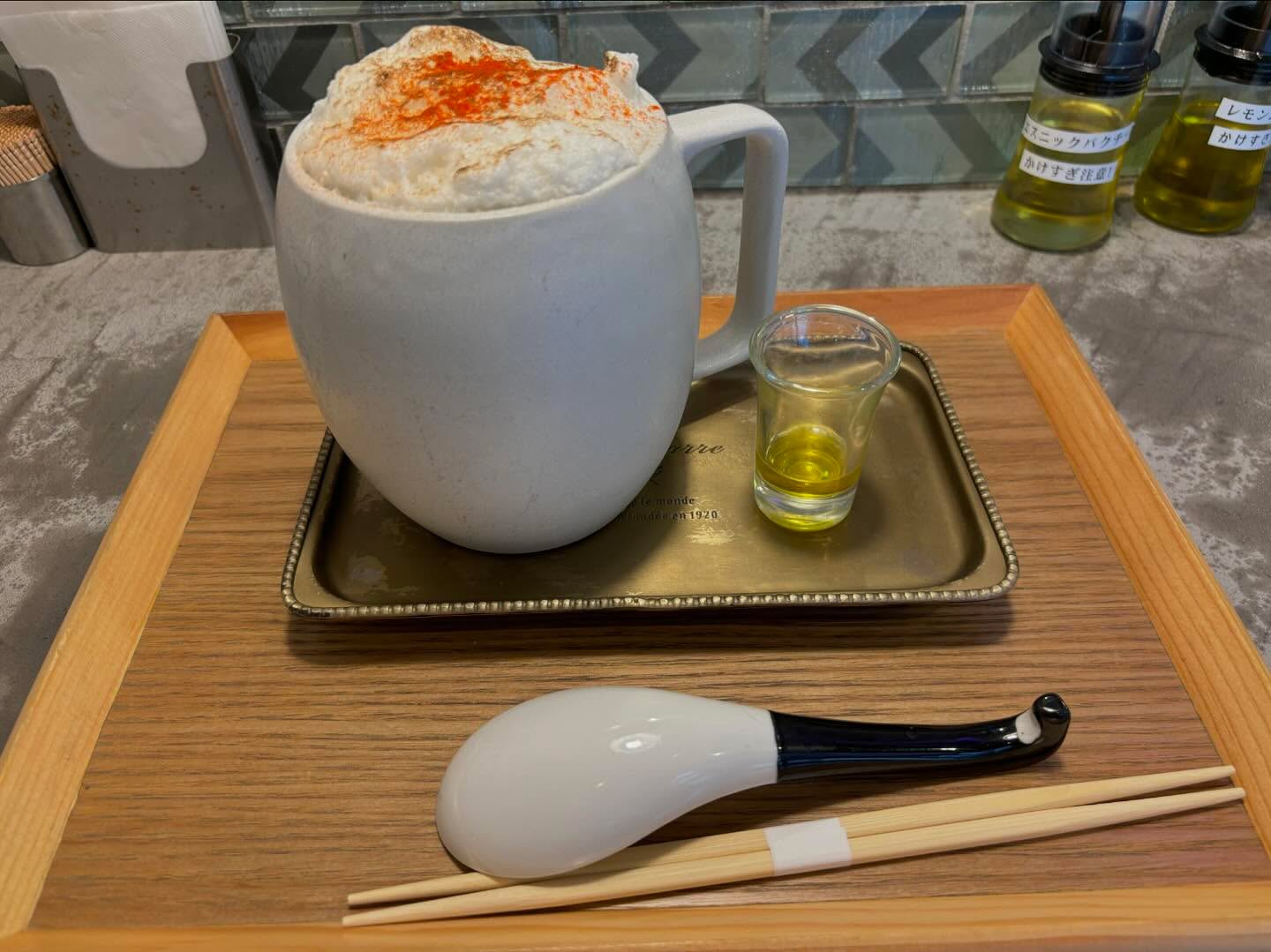 Rahmen&Onigiri Eddie「カプチーノラーメン」の投稿写真 2