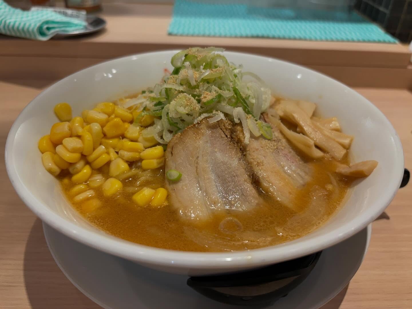 みそ吟 札幌本店「味噌ラーメン」の投稿写真 2