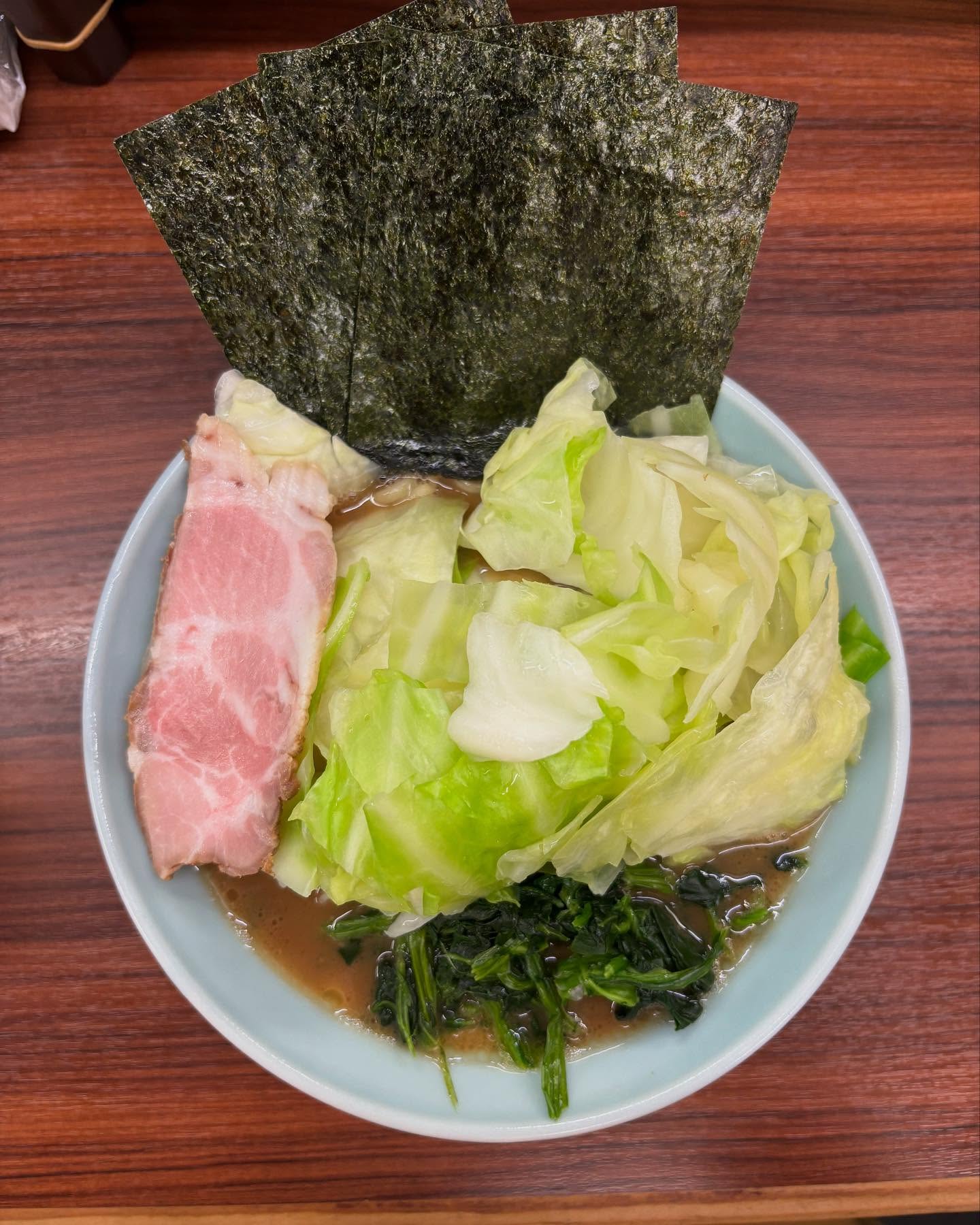武蔵家 大山店「ラーメン並 / キャベツ」の投稿写真