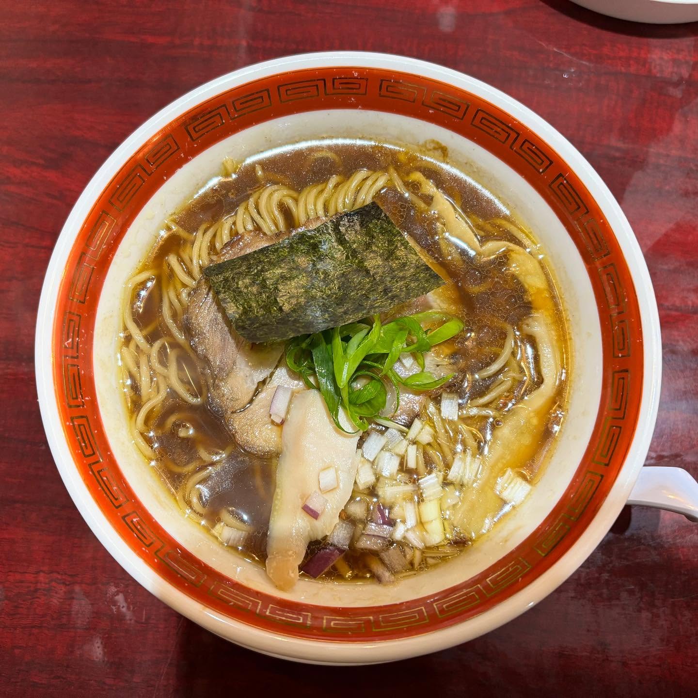 らぁ麺つけ麺Lab すすりどき「中華そば」の投稿写真