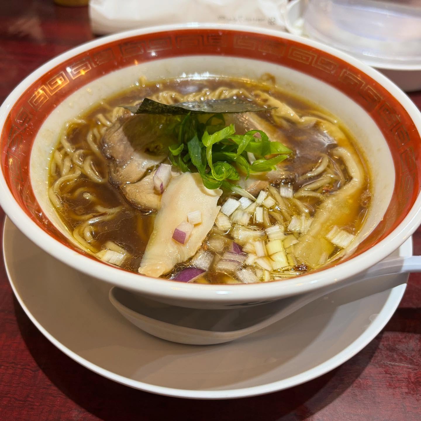 らぁ麺つけ麺Lab すすりどき「中華そば」の投稿写真 2