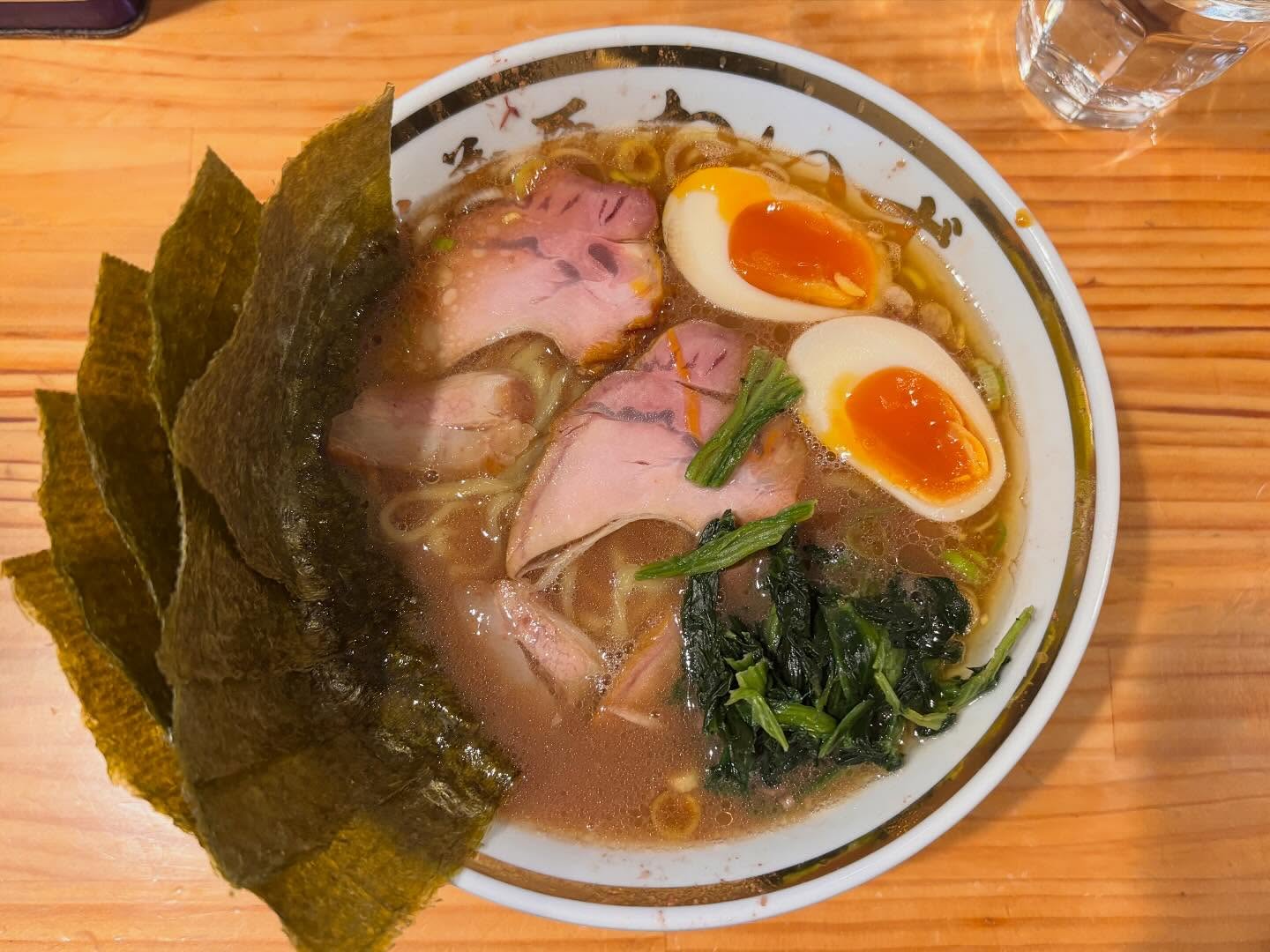 秋葉原ラーメン わいず「のり玉ラーメン」の投稿写真