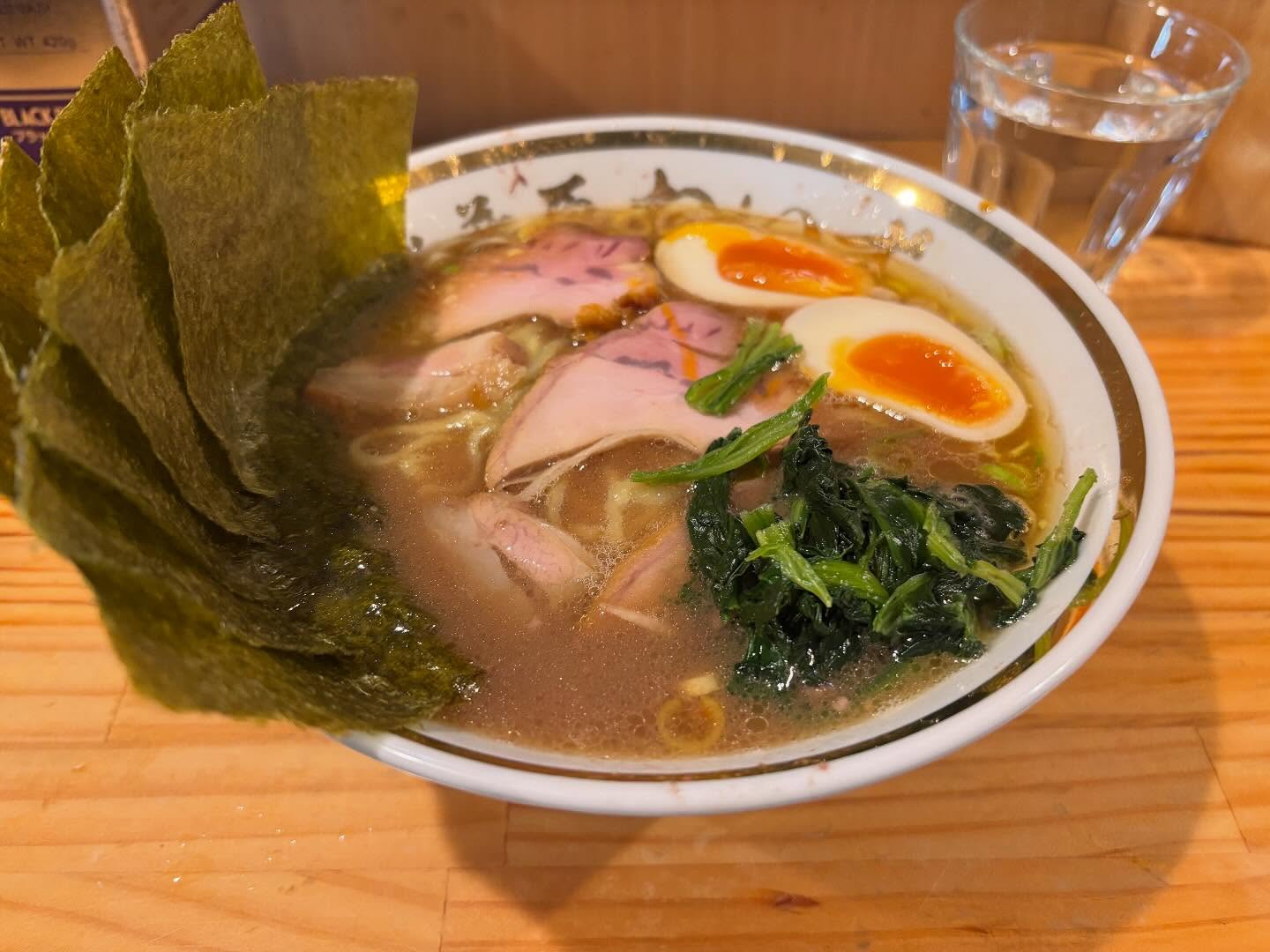 秋葉原ラーメン わいず「のり玉ラーメン」の投稿写真 3