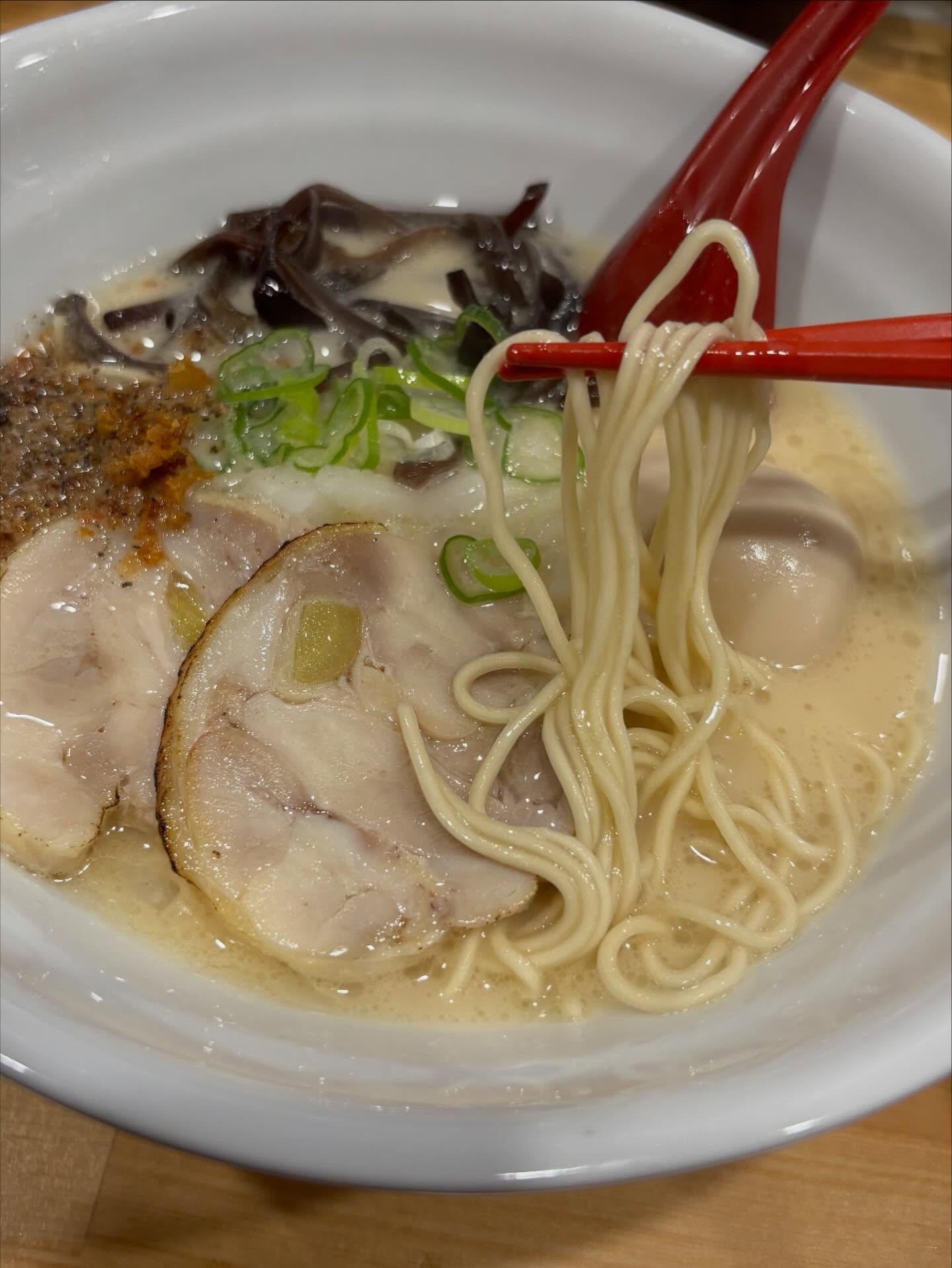 麺屋松どり「鶏白湯 塩らーめん」の投稿写真 4