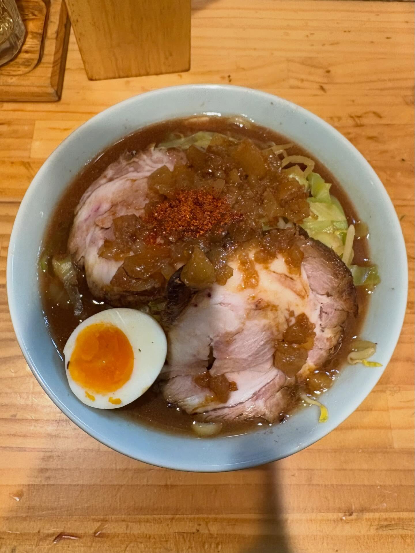秋葉原ラーメン わいず「豚そば」の投稿写真