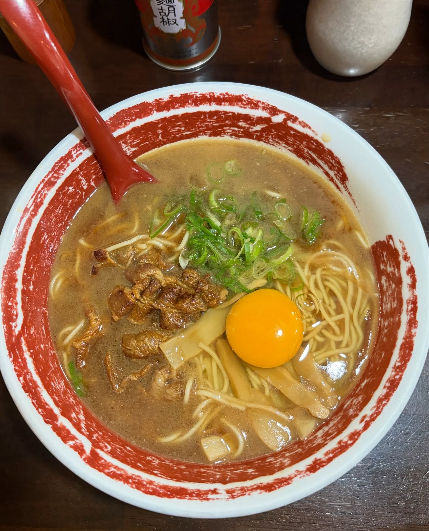徳島ラーメン 麺王 神戸元町店「徳島ラーメン」の投稿写真 1