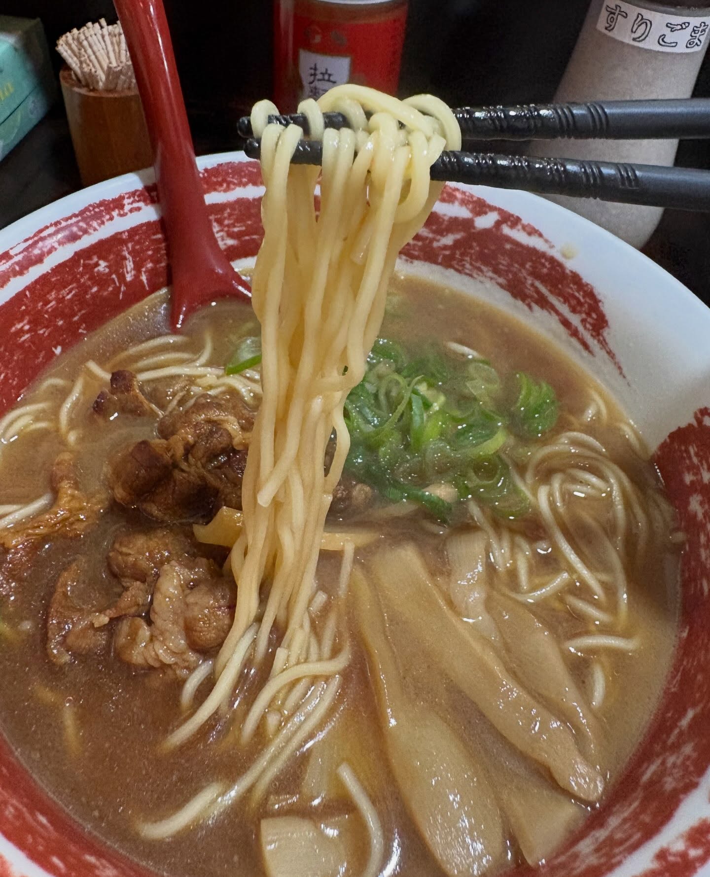 徳島ラーメン 麺王 神戸元町店「徳島ラーメン」の投稿写真 3