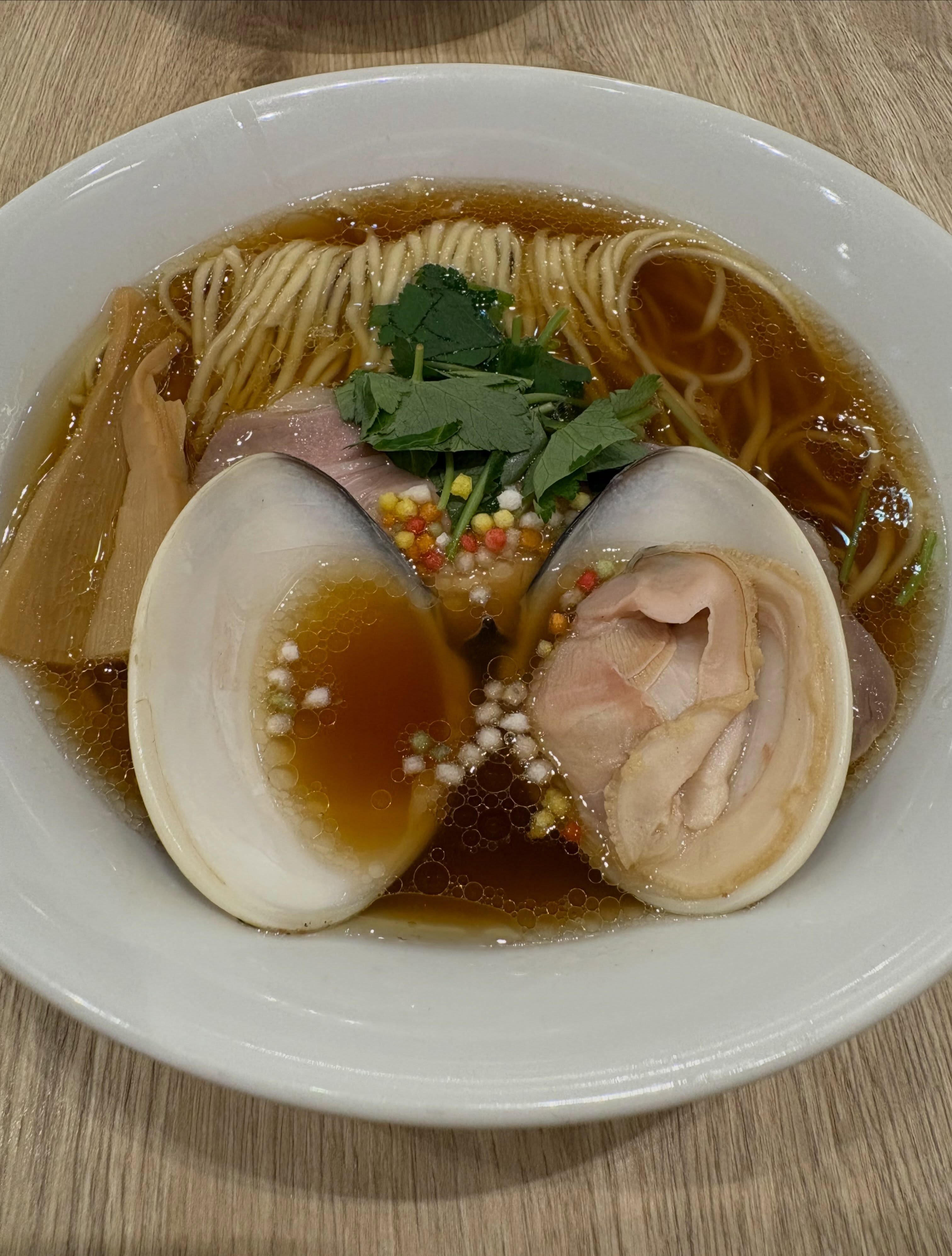 「登里勝」by POP UP ラーメン 三井アウトレットパーク マリンピア神戸店「大はまぐり醤油らぁめん」の投稿写真 2