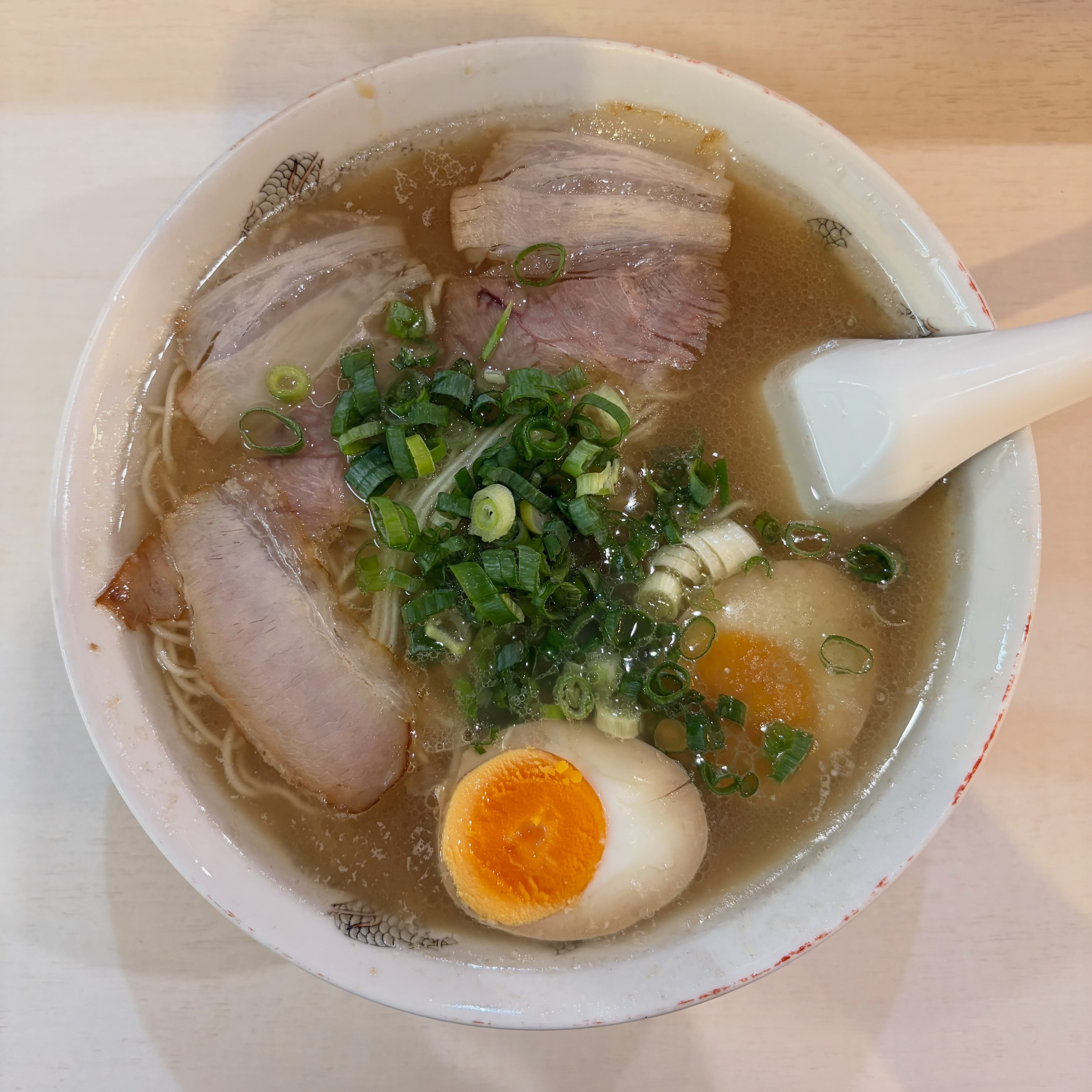 長浜ラーメン 丸羅とんこつ 本格味玉とんこつ
