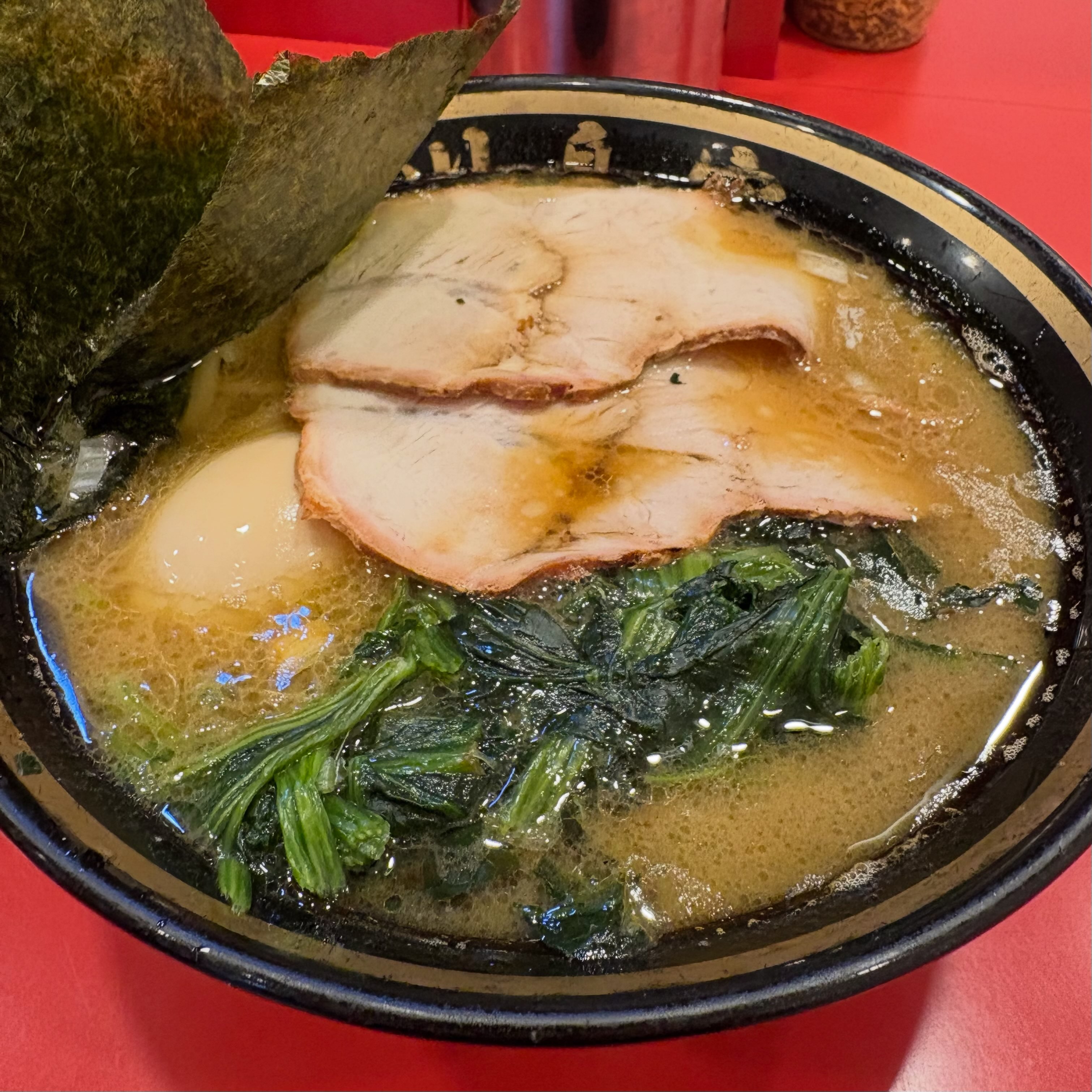 横濱家系ラーメン 川島家「味玉ラーメン 並」の投稿写真 2